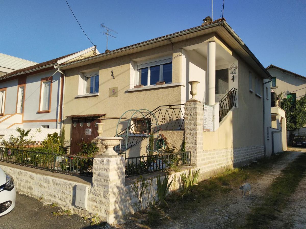 Chambre Marguerite, B&B Au 1Er- Villa Chaumonty Périgueux Εξωτερικό φωτογραφία
